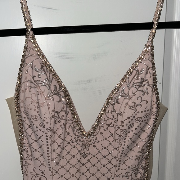 Event Dress - Picture 5 of 7